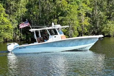 Sea Pro 320 DLX Offshore