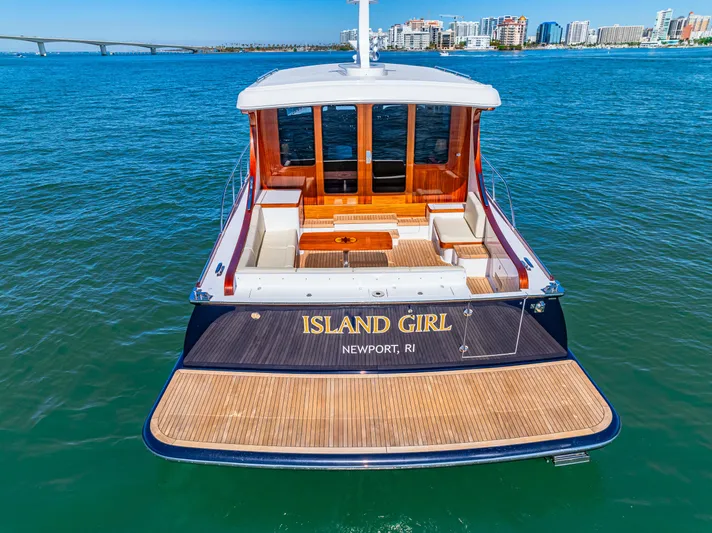 Island Girl Yacht Photos Pics 