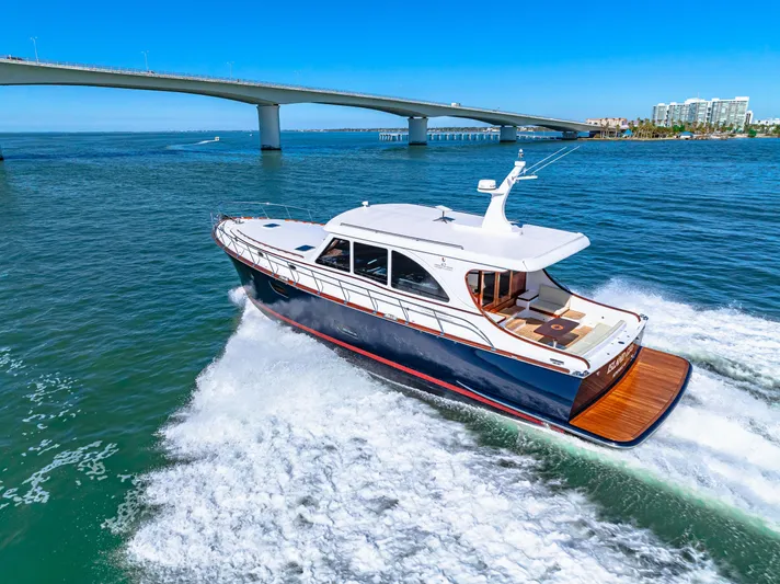 Island Girl Yacht Photos Pics 