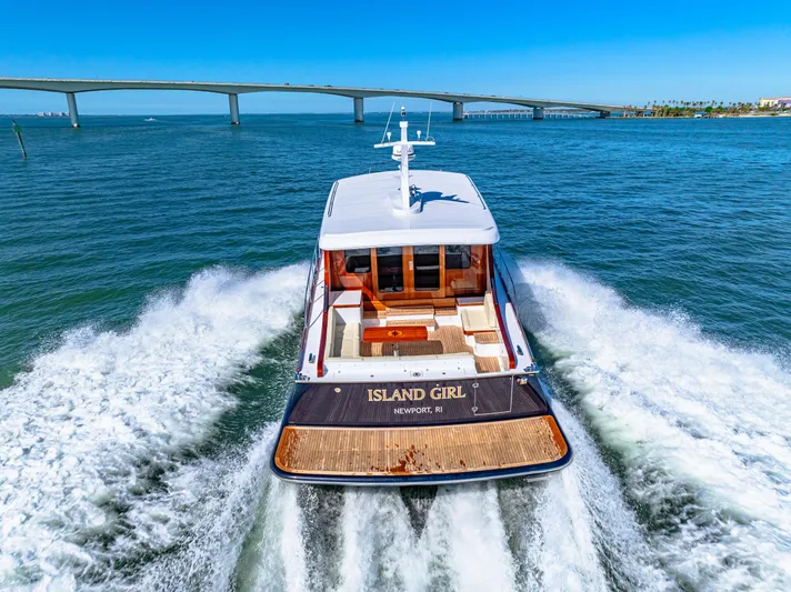 Island Girl Yacht Photos Pics 