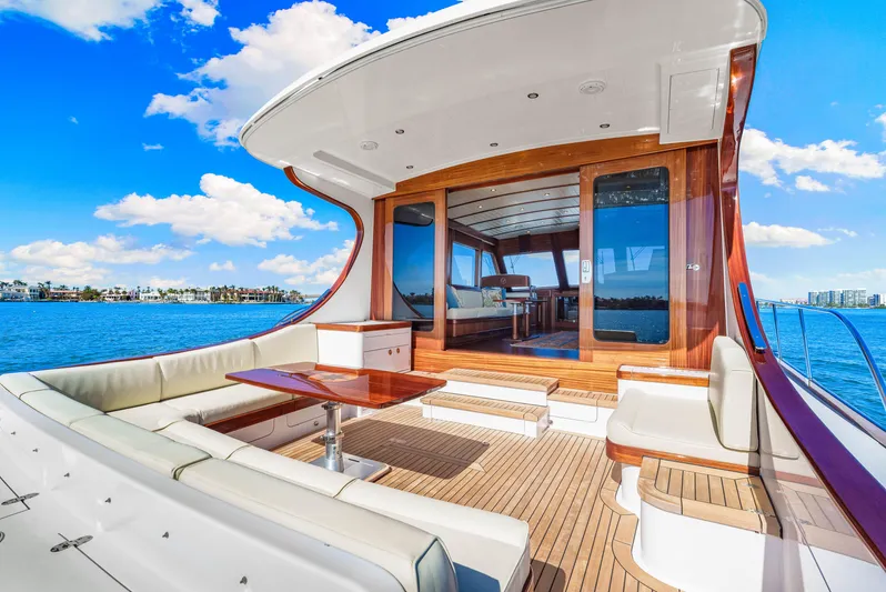 Island Girl Yacht Photos Pics 