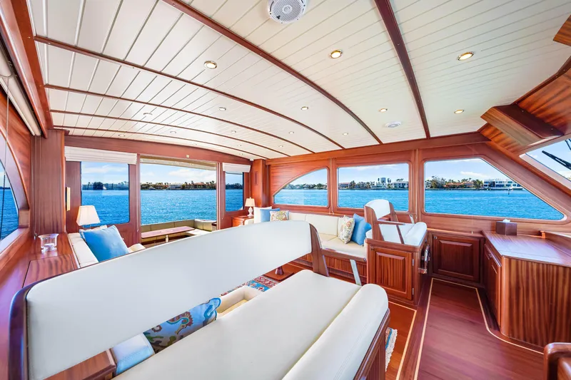 Island Girl Yacht Photos Pics 