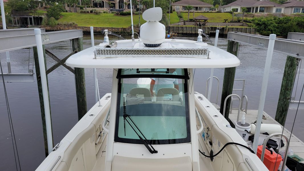 2020 Boston Whaler 280 Outrage