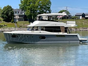 Beneteau Swift Trawler 48