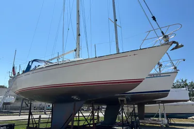 C&C 37