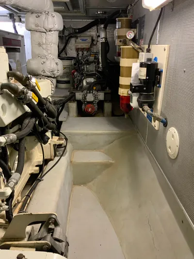 Sandpiper Yacht Photos Pics 