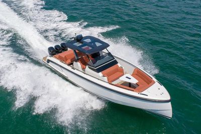Vanquish Yachts VQ40