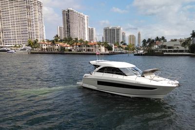 Yacht