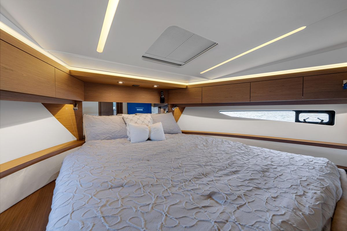 2018 Jeanneau 46 