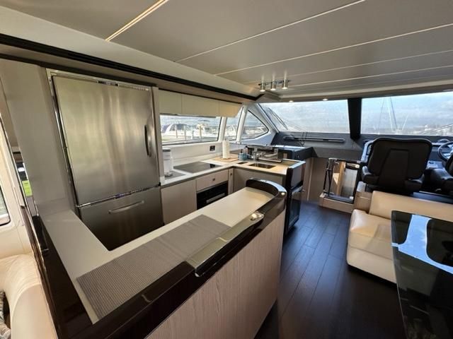 2020 Azimut 66 