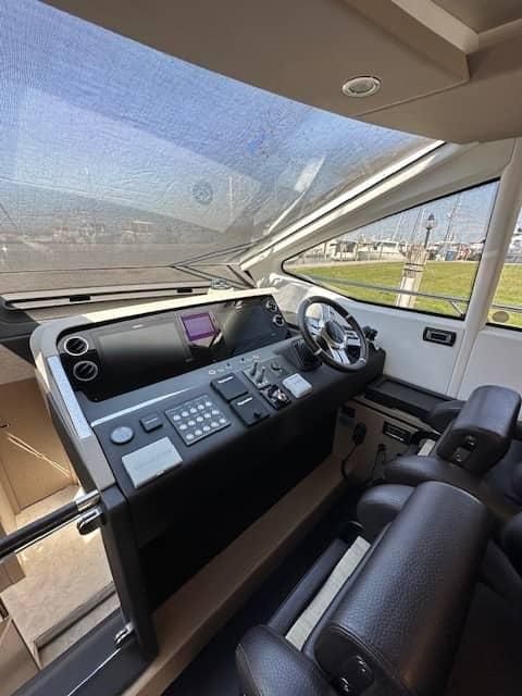 2020 Azimut 66 