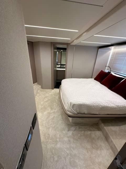 2020 Azimut 66 