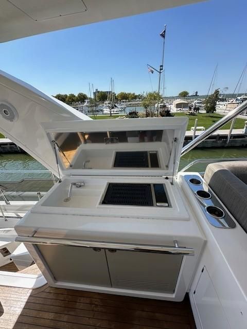 2020 Azimut 66 