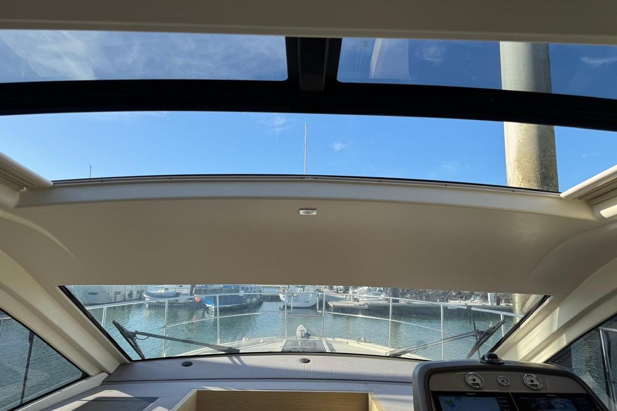 2016 Beneteau 49 