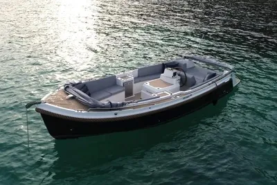 2021 Interboat Intender 820