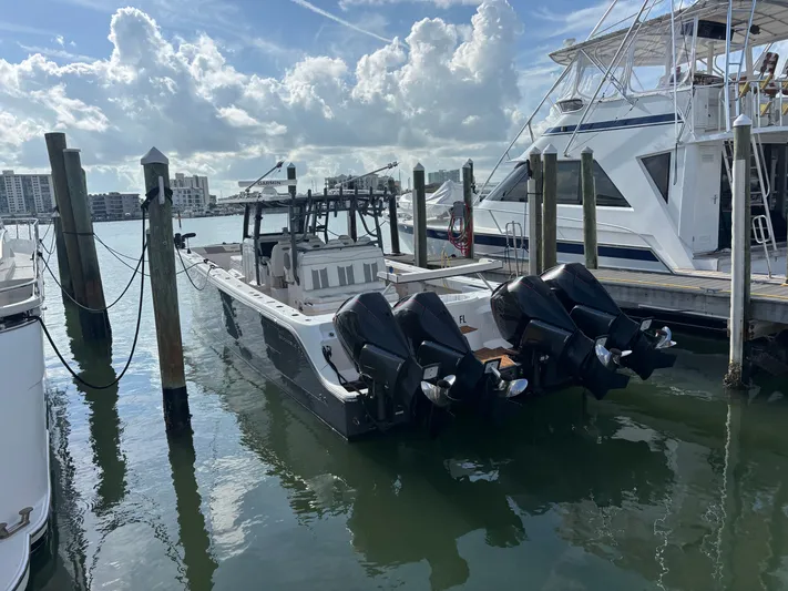  Yacht Photos Pics 2023 INVINCIBLE 46 CAT - Image 6