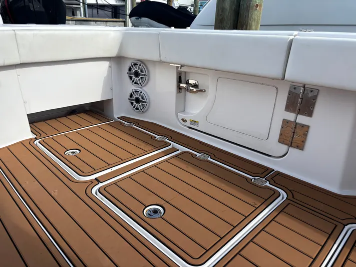  Yacht Photos Pics 2023 INVINCIBLE 46 CAT - Image 9