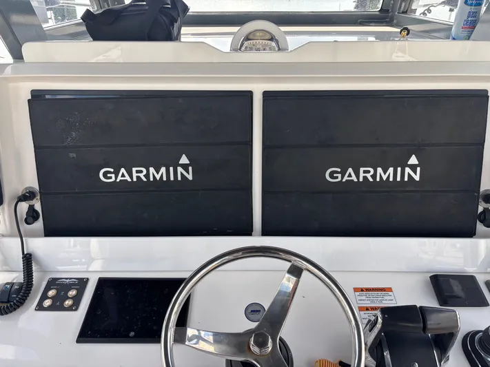  Yacht Photos Pics 2023 INVINCIBLE 46 CAT - Image 23