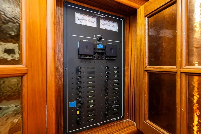 Koh - I - Noor Yacht Photos Pics 