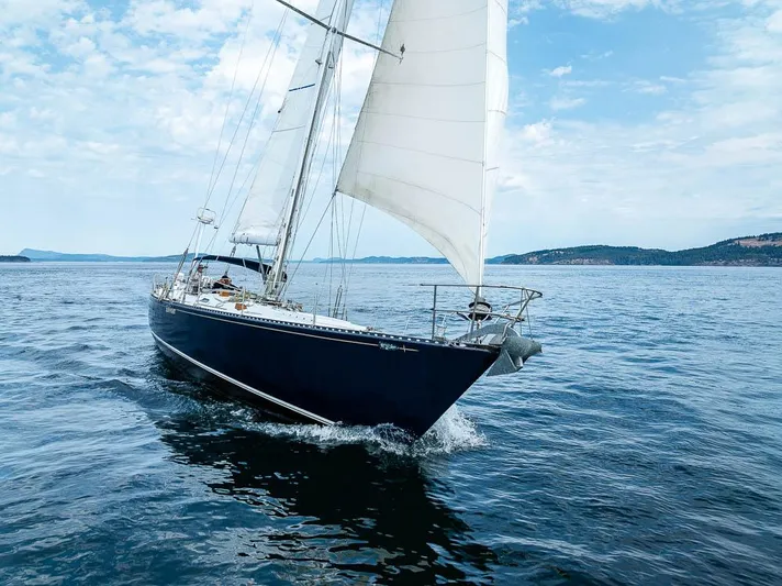 Koh - I - Noor Yacht Photos Pics Sailing yacht C&C 61 from 1974 on open water under clear skies.