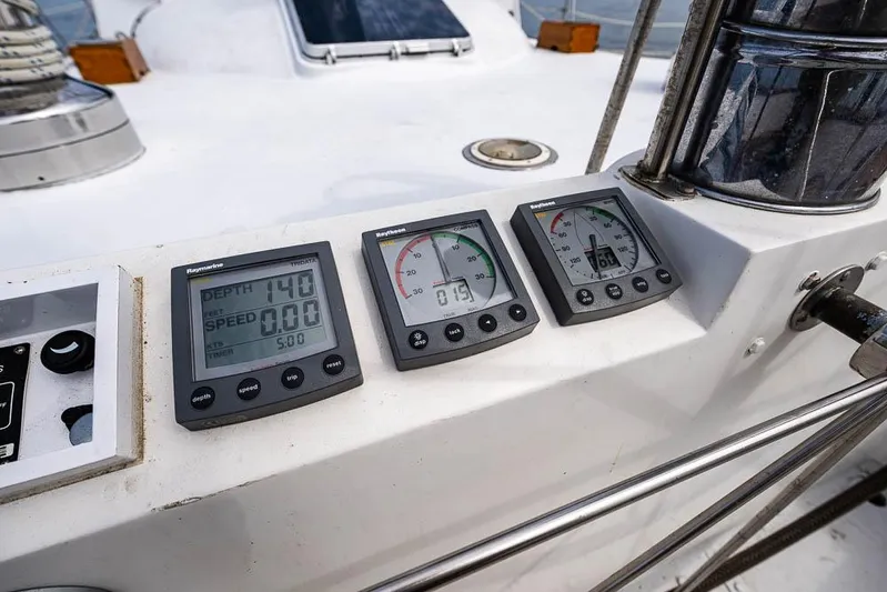 Koh - I - Noor Yacht Photos Pics C&C 61 sailboat cockpit with navigation instruments, 1974 model.