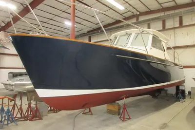 Legacy Yachts 34 Sedan