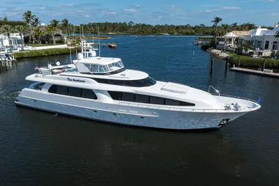 West Bay Pilothouse Motoryacht