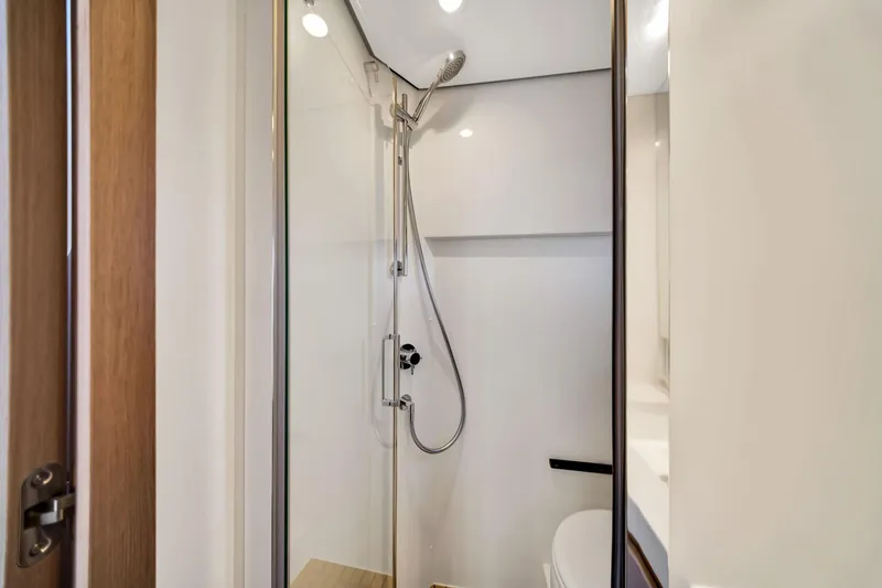  Yacht Photos Pics Modern shower in 2022 Azimut Fly 60 yacht bathroom.