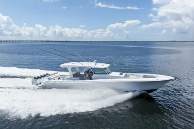 2026 HCB 56 Suenos GIX