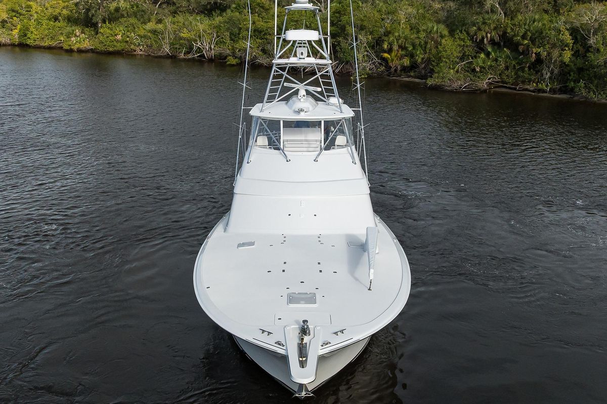 2013 Hatteras 63 