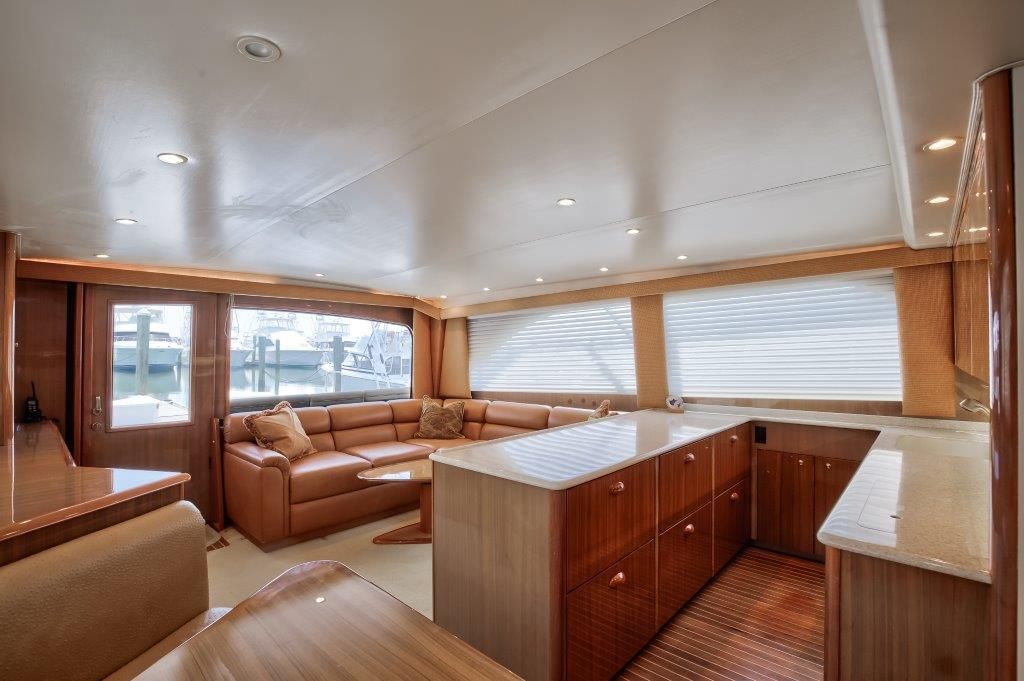 2005 Viking 56 