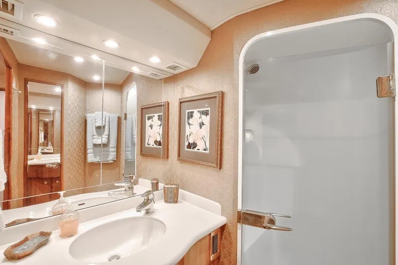 Nikki C Yacht Photos Pics 