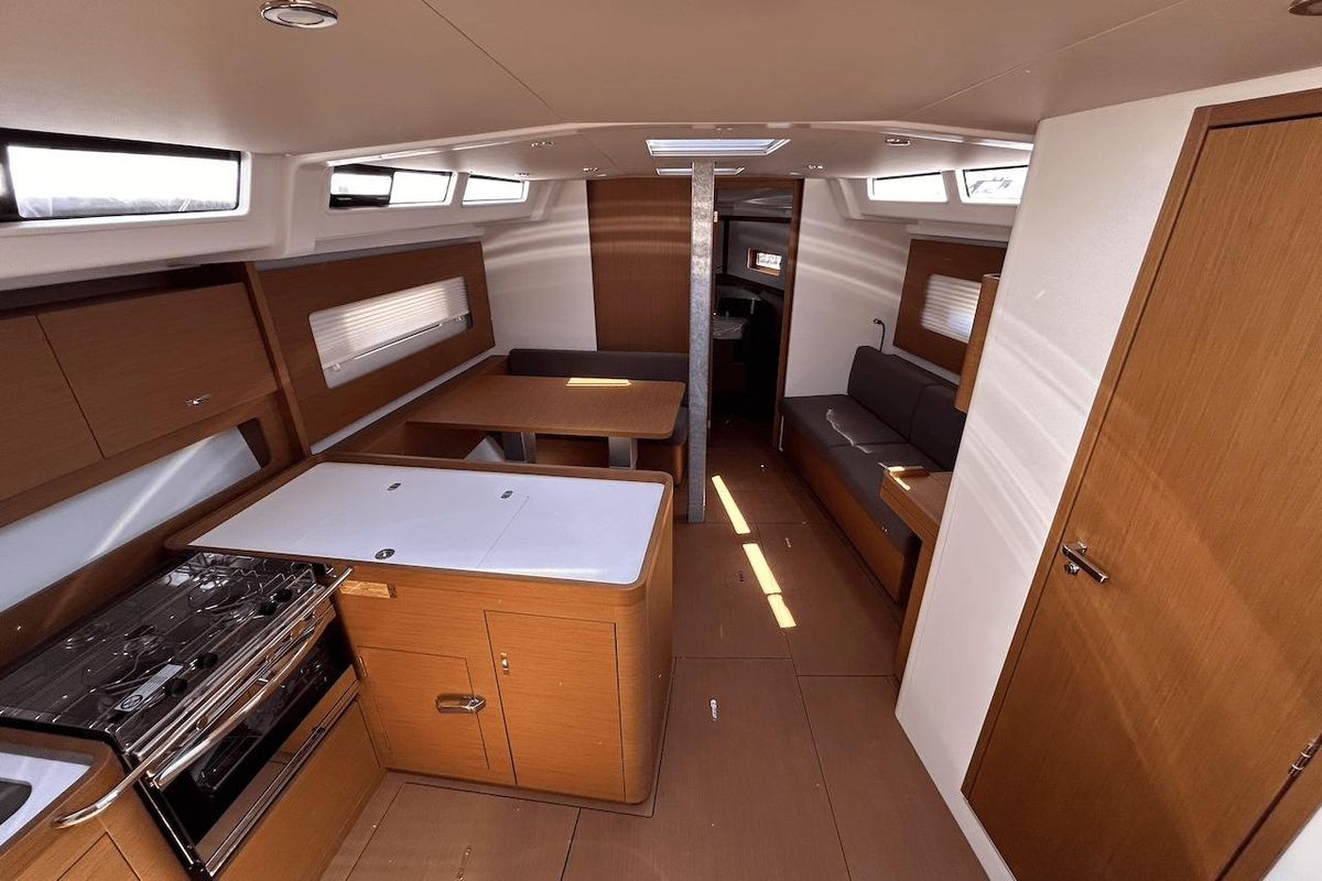 2024 Beneteau 46 