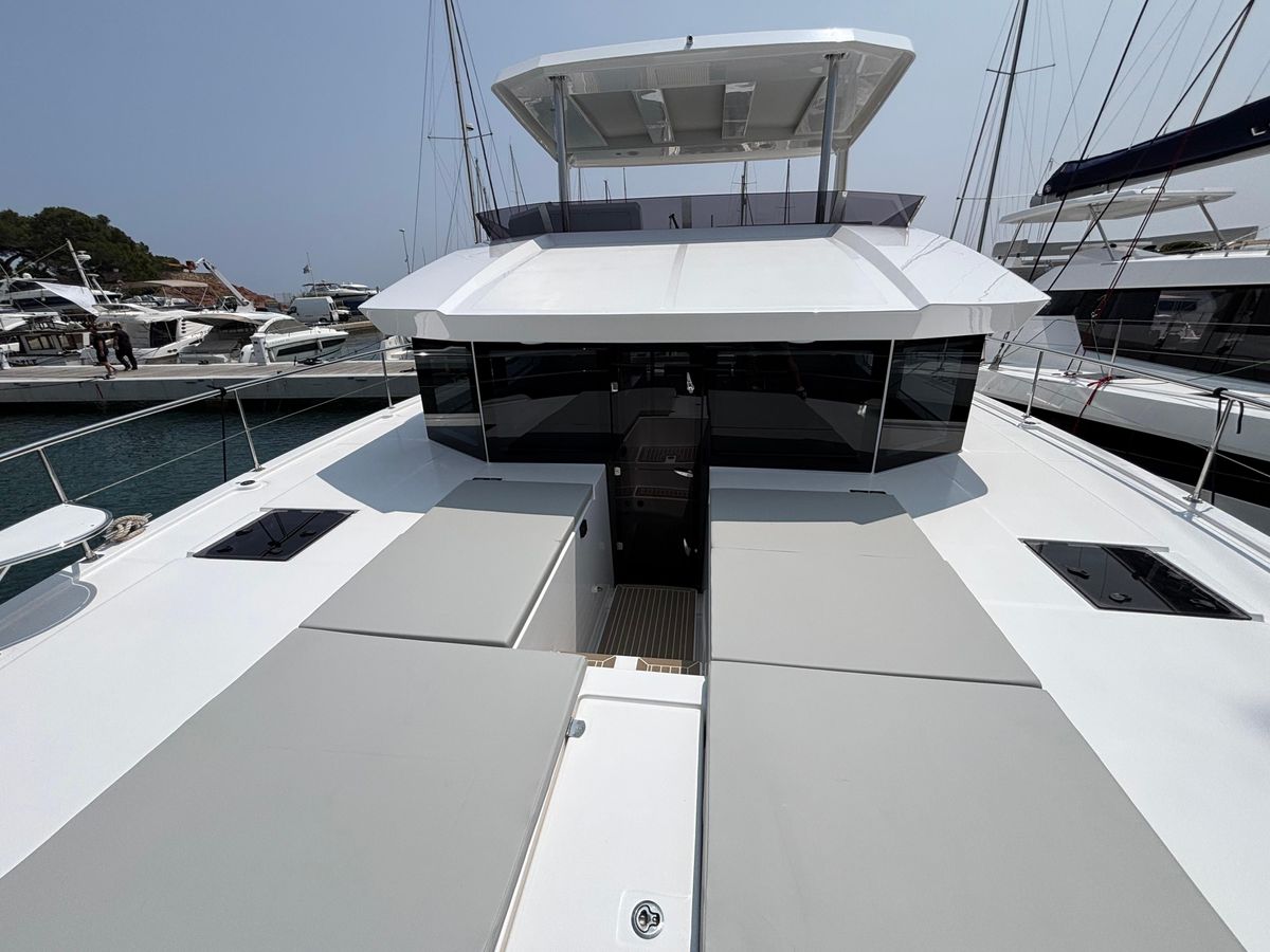 2025 Leopard 46 