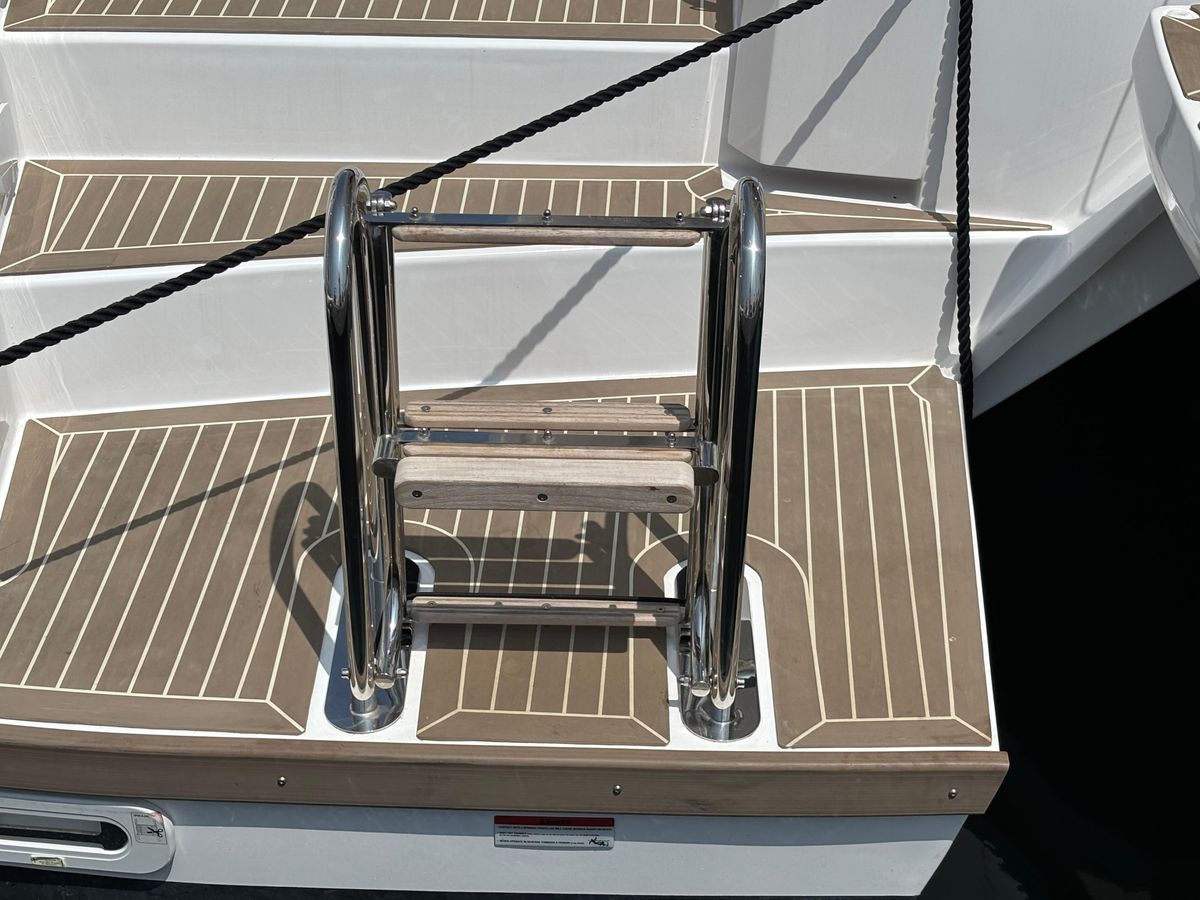 2025 Leopard 46 