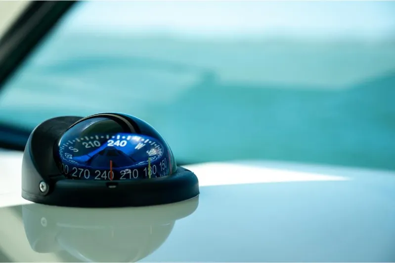  Yacht Photos Pics 2023-Scout-350-LXZ-MarineMax