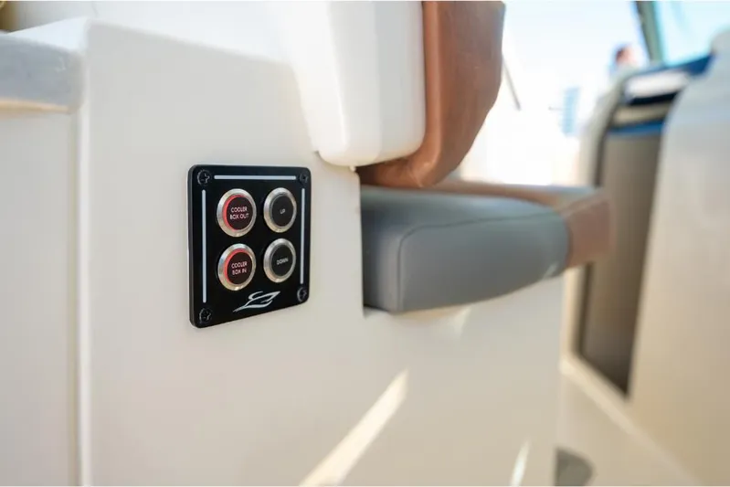  Yacht Photos Pics 2023-Scout-350-LXZ-MarineMax