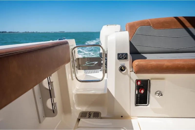  Yacht Photos Pics 2023-Scout-350-LXZ-MarineMax