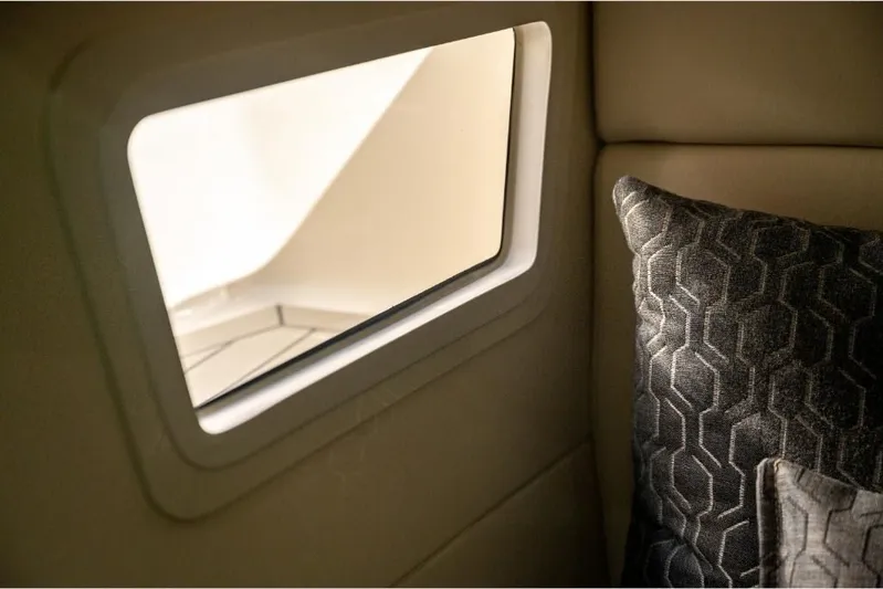  Yacht Photos Pics 2023-Scout-350-LXZ-MarineMax