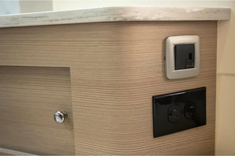  Yacht Photos Pics 2023-Scout-350-LXZ-MarineMax