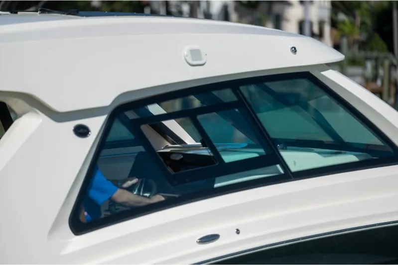  Yacht Photos Pics 2023-Scout-350-LXZ-MarineMax