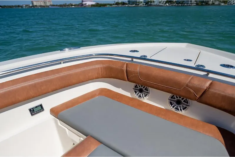  Yacht Photos Pics 2023-Scout-350-LXZ-MarineMax