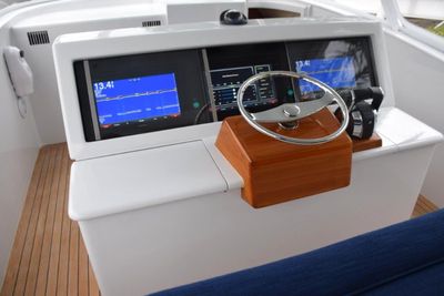 Yacht
