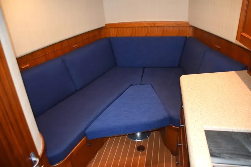 43' Jim Smith Walkaround Yacht Photos Pics With filler cushion, extra berth