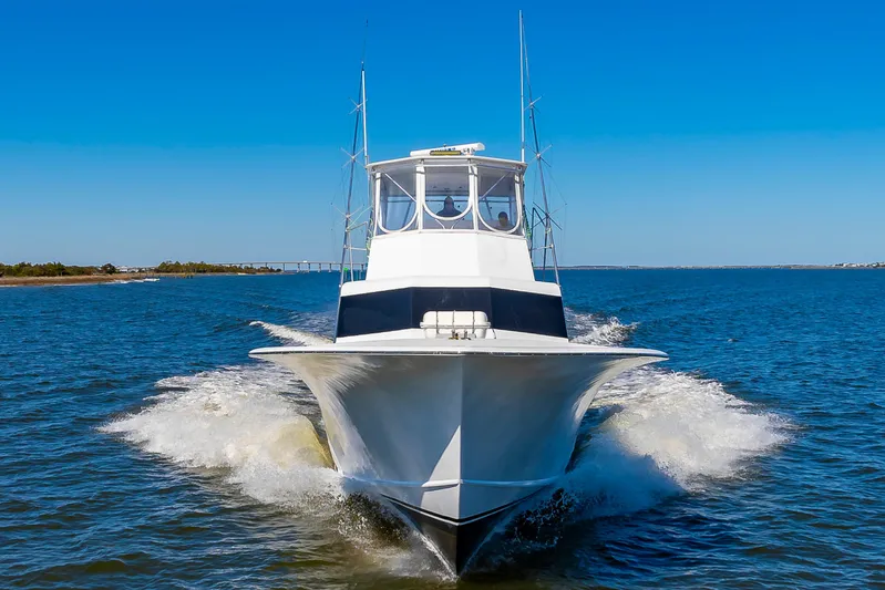 Predator Yacht Photos Pics 