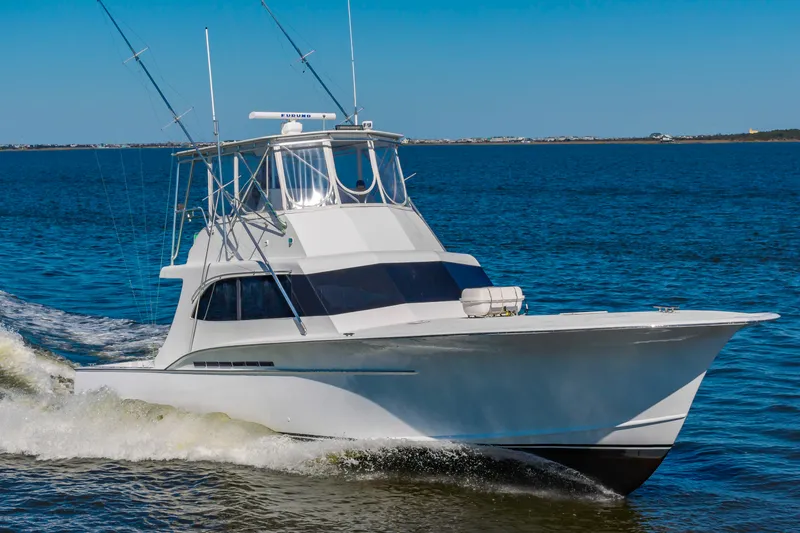 Predator Yacht Photos Pics 