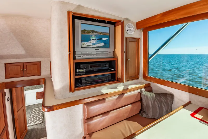 Predator Yacht Photos Pics 