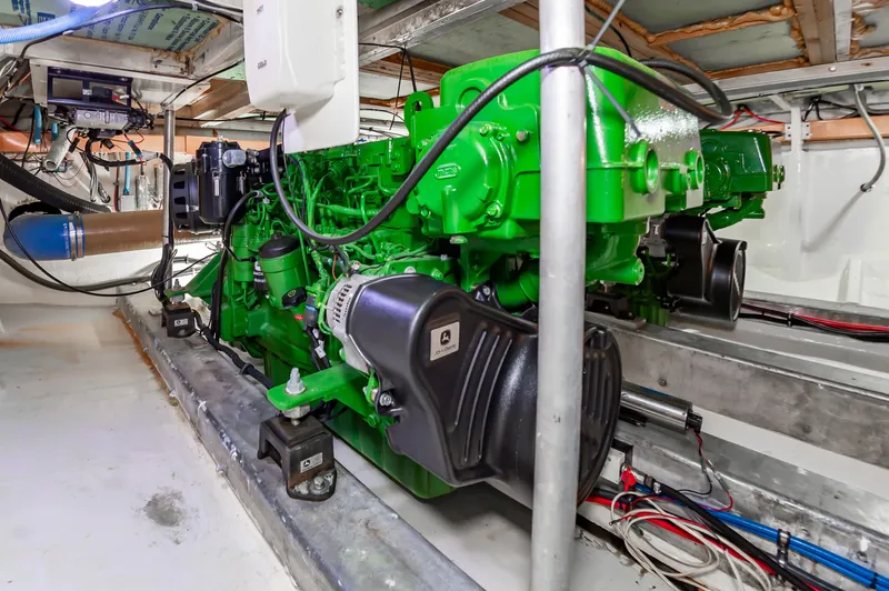 Predator Yacht Photos Pics 