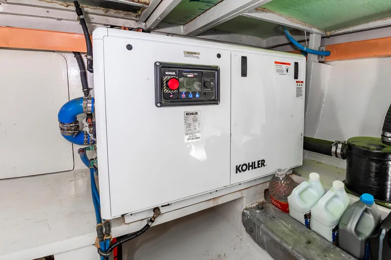 Predator Yacht Photos Pics 