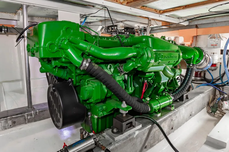 Predator Yacht Photos Pics 